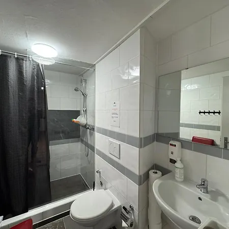 Downtown Family&friends