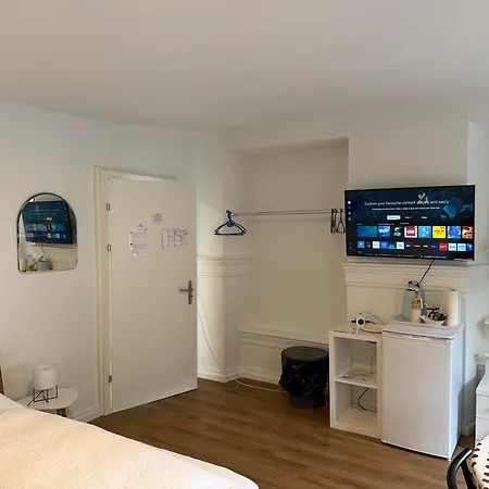 Downtown Family&friends Pansiyon *