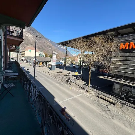 Downtown Family&friends *