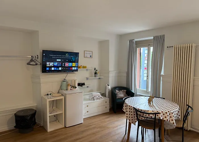 Downtown Family&friends Проживання в сім'ї Інтерлакен